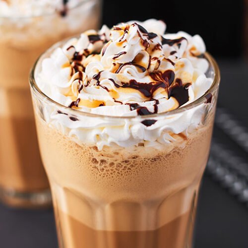 Café glacé maison au Ninja Creami Deluxe, boisson onctueuse et rafraîchissante
