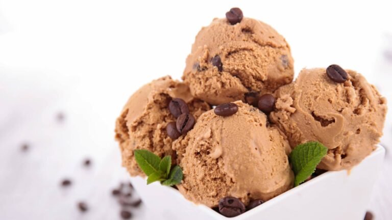 Glace café protéinée avec le Ninja Creami Deluxe