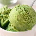 Glace Matcha faible en sucre avec le Ninja Creami Deluxe